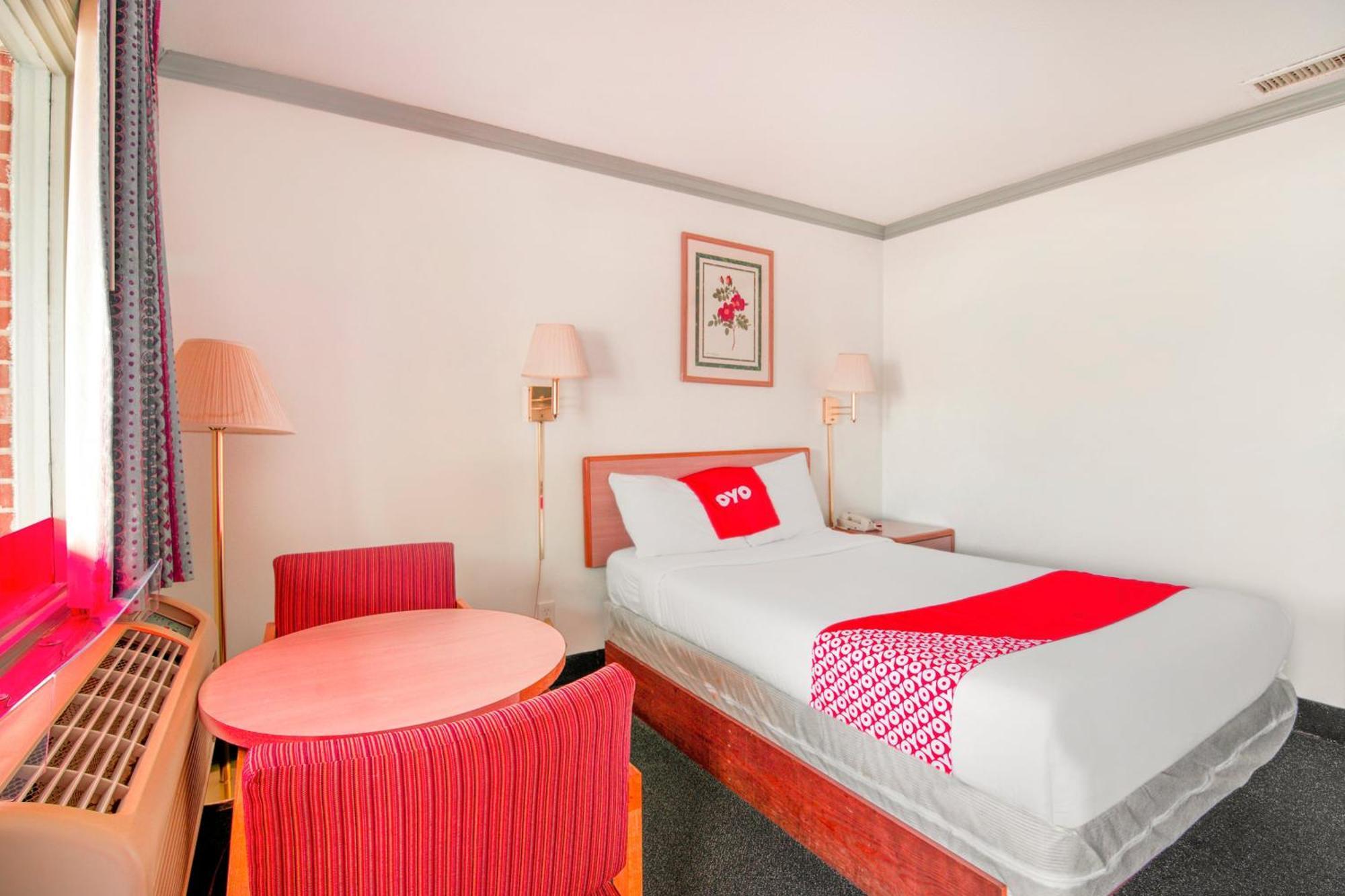 Oyo West Hills Hotel