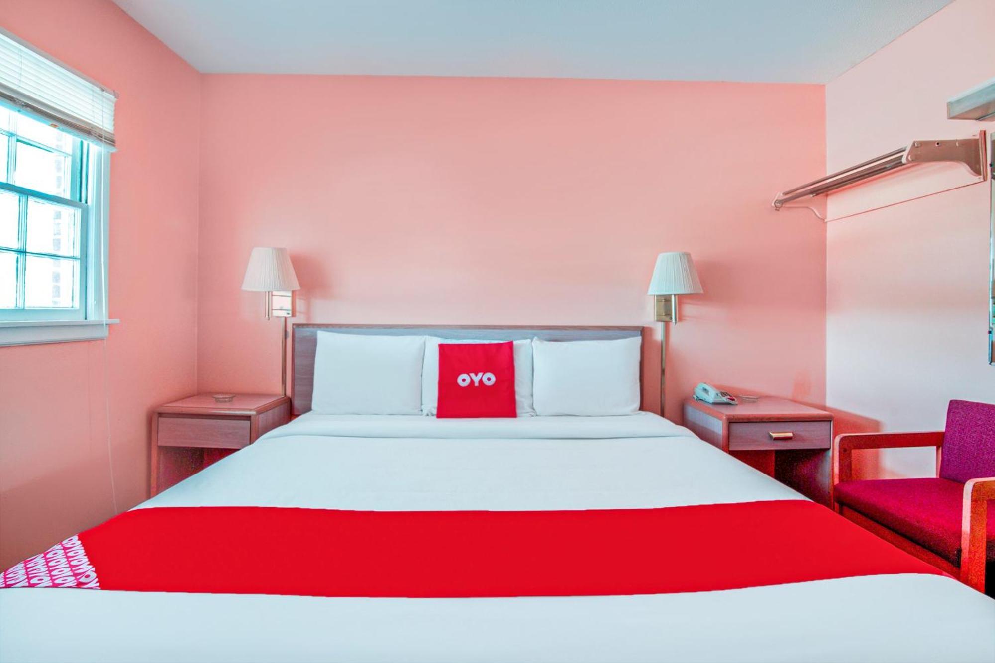 Hotel Oyo West Hills Durham